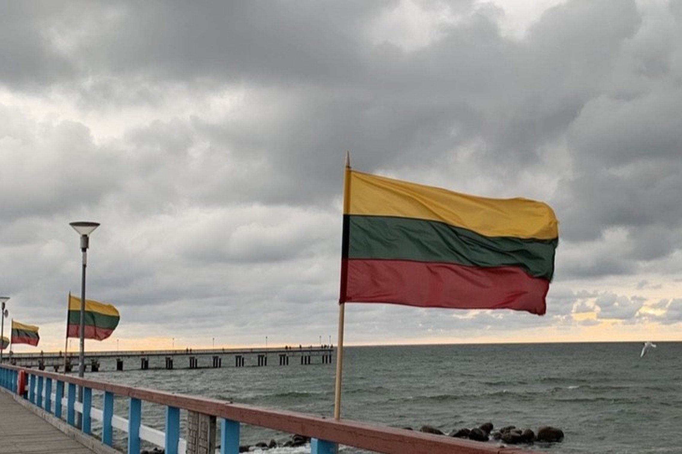 Lietuvos vėliava, jūra.